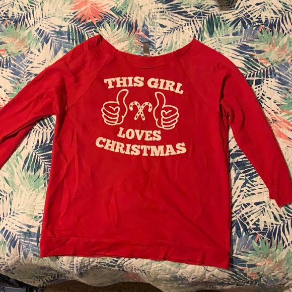 Christmas Sweatshirt | Poshmark